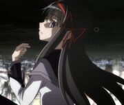 708px-Six-fingered Homura.jpg
