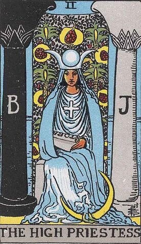 File:High-Priestess-RW.jpg