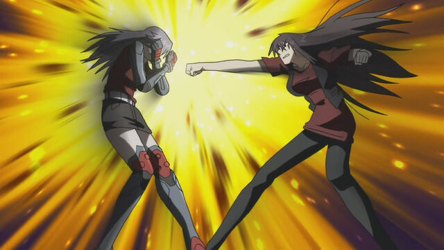 File:Momoyo vs. Takae 3.jpg