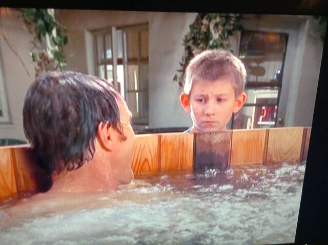 File:Hot Tub with DEWEY.jpg