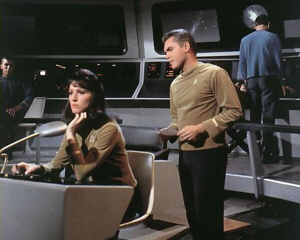 File:Constitution class bridge 2250s.jpg