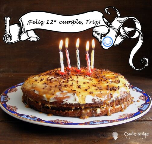 Archivo:Bizcocho velas y pancarta.jpg