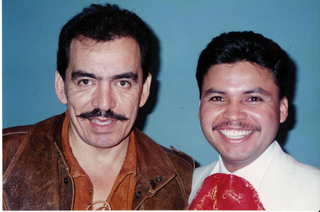 Archivo:Joan-Tony.jpg