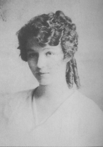 File:Gladys16.jpg