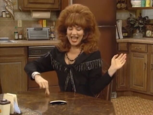 File:Kelly bounces back 3.jpg