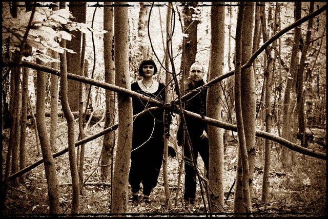 Файл:Apoptose - promo pic for Hexenring remix 2012.jpg