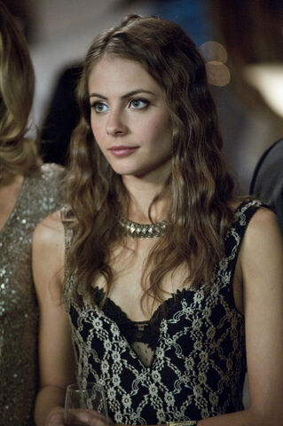File:Thea Queen Arrow 002.jpg