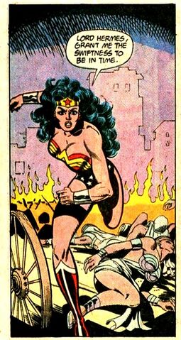 File:Wonder Woman 0227.jpg