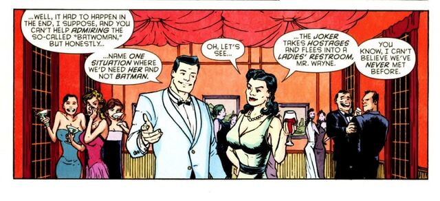File:Bruce Wayne 066.jpg