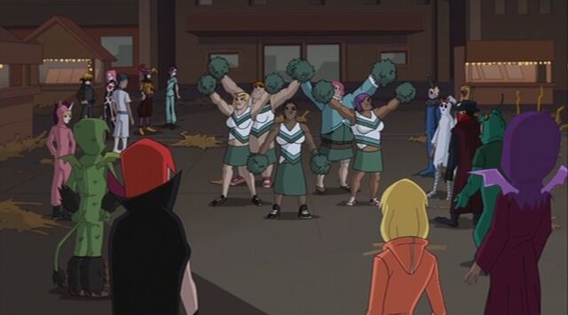 File:Midtown Cheerleaders Halloween SSM.jpg
