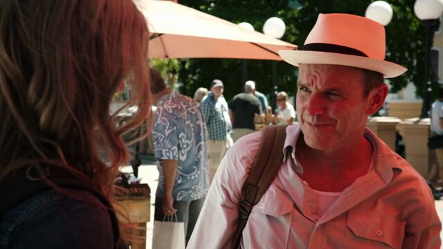 File:Phil-Coulson-hat.jpg