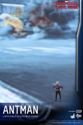 File:Ant-Man Civil War Hot Toys 5.jpg