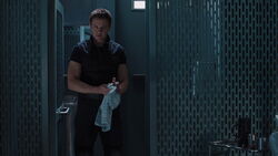 Hawkeye-Can-Fly-a-Quinjet