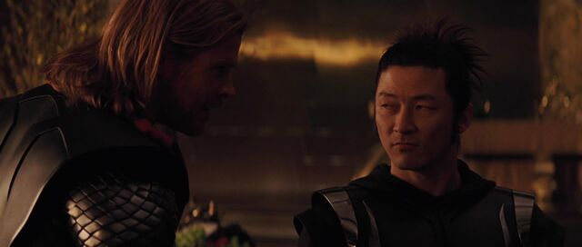 File:Hogan-speaks-to-Thor-YouDid.jpg