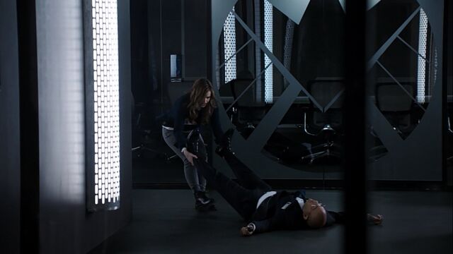 File:Jemma dragging agentsitwell.jpg