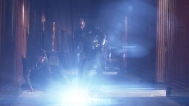 File:PulseGrenade-DeathlokLincoln.jpg