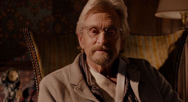 File:HankPym-Considers-QuantumRealm.jpeg