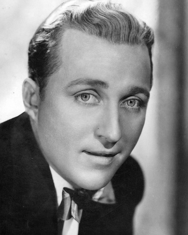 File:Bing Crosby.png