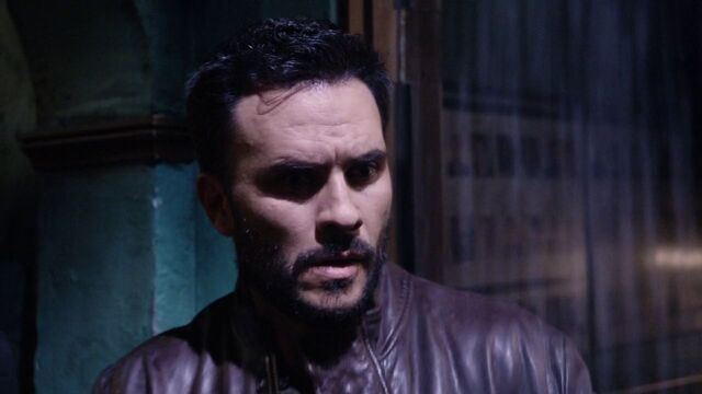 File:JoeyGutierrez-ExtractionClaw.jpg