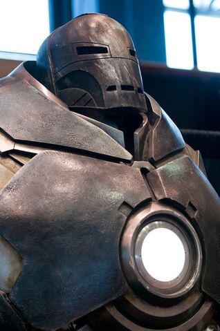 File:Iron-Monger-Helmet-and-Torso-10.jpg
