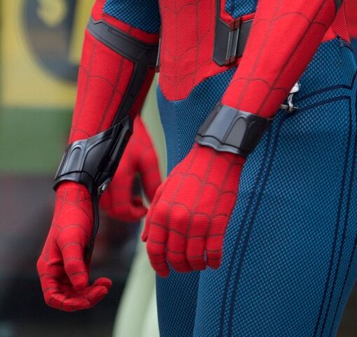 File:Web Shooters Homecoming.jpg