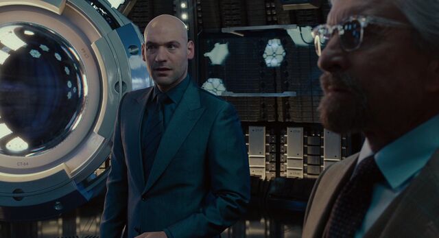File:Antman 08069-1-.jpeg