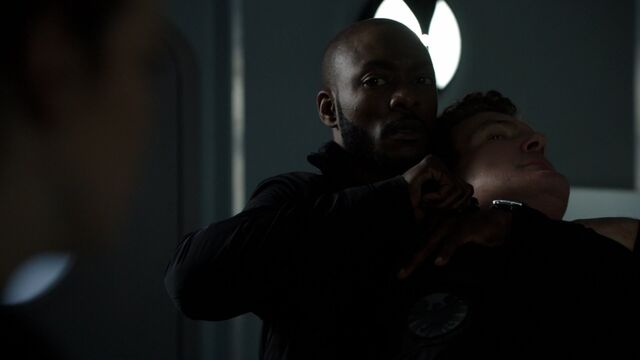 File:Antoine-Triplett-Defends-Simmons.jpg
