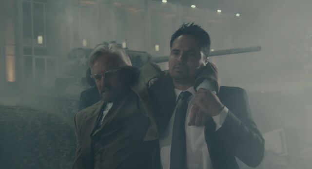 File:Luis-Helps-HankPym.jpeg