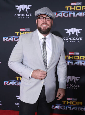 File:Chris Sullivan.jpg