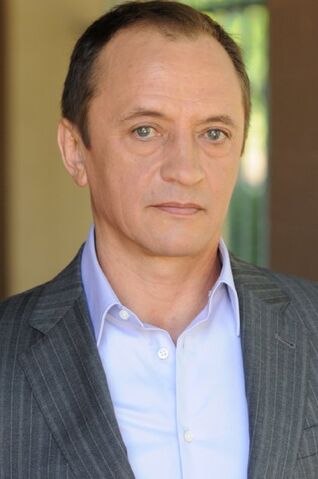 File:Ravil Isyanov.jpg
