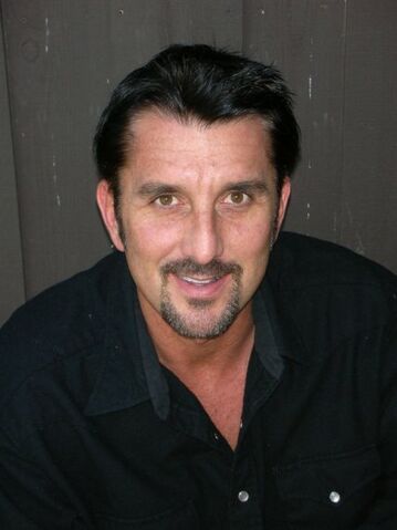 File:Ray Siegle.jpg