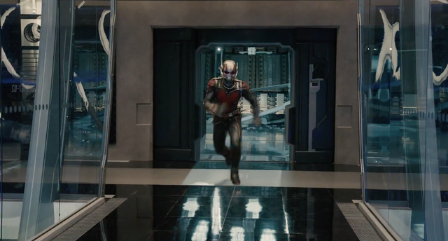 File:Ant-Man grow.png