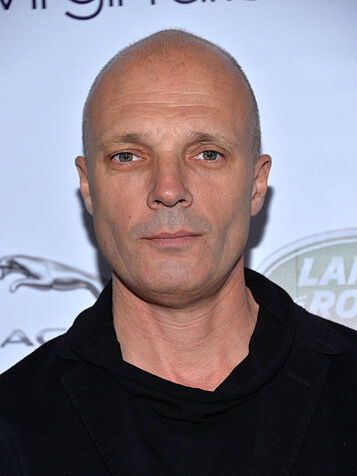 File:Andy Nicholson.jpg