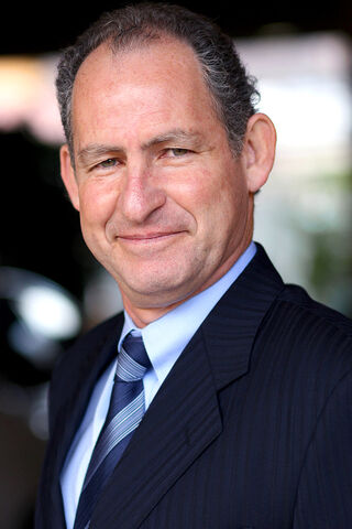 File:Roberto Medina.jpg