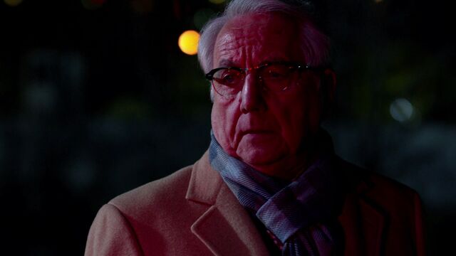 File:LelandOwlsley-RedLight-S1E12.jpg