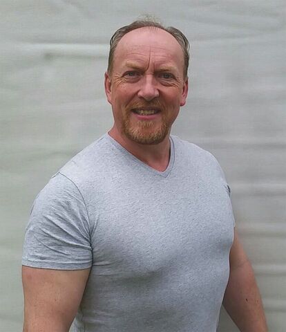 File:Pete Buzzsaw Holland.jpg