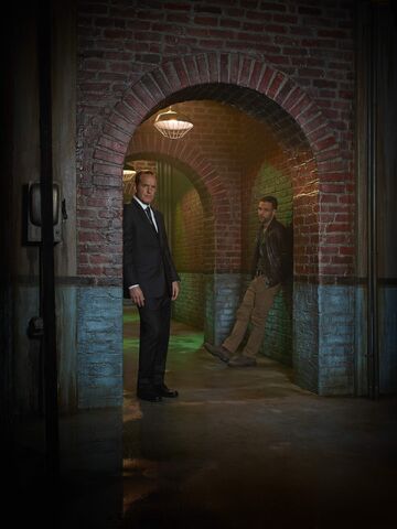 File:CoulsonHunterS2.jpg