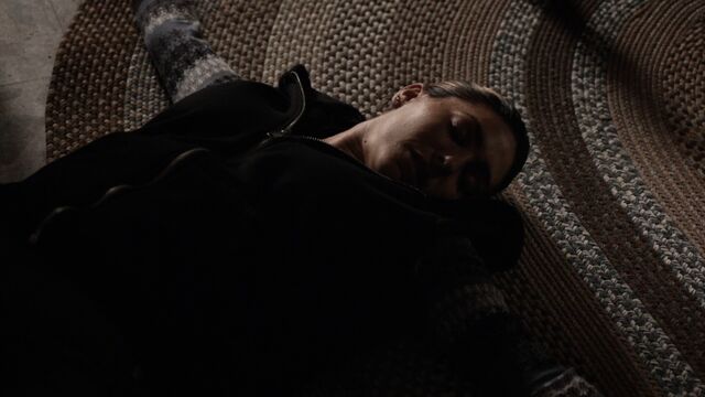 File:ElenaRodrigues-KnockedOut-S3E11.jpg