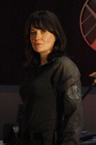 File:Isabelle.jpg