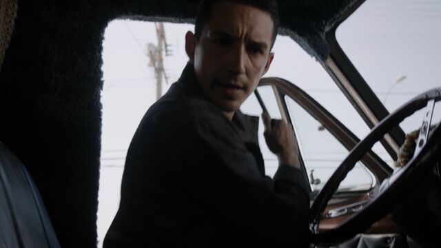 File:RReyes-CrowBarAttack.jpg