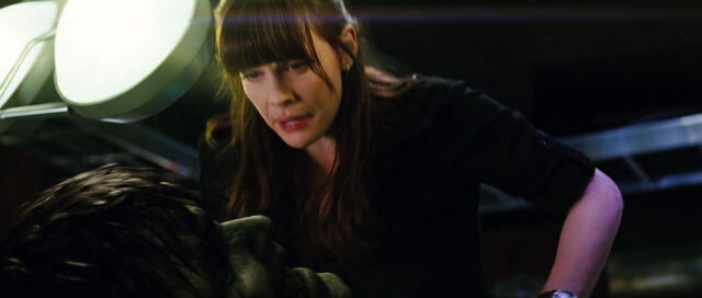 File:Betty-Ross-Calms-Down-Hulk.jpg