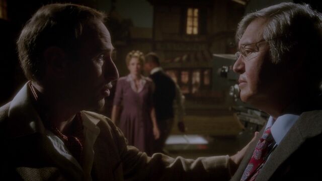 File:Kenneth-Lighting-Insult.jpeg