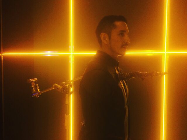 File:Robbie GR BTS.jpg