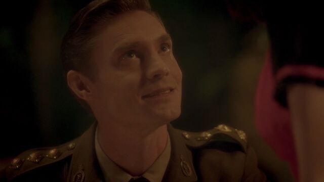 File:MichaelCarter-Encourages-Peggy.jpeg