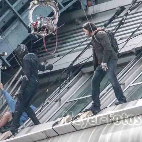 File:BlackPantherWinterSoldierCivilWar set photo1.jpg