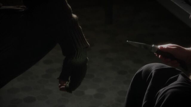 File:Eva Knife.jpg