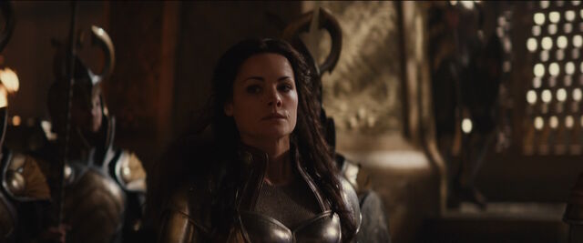 File:Sif-battle-walk-TTDW.jpg