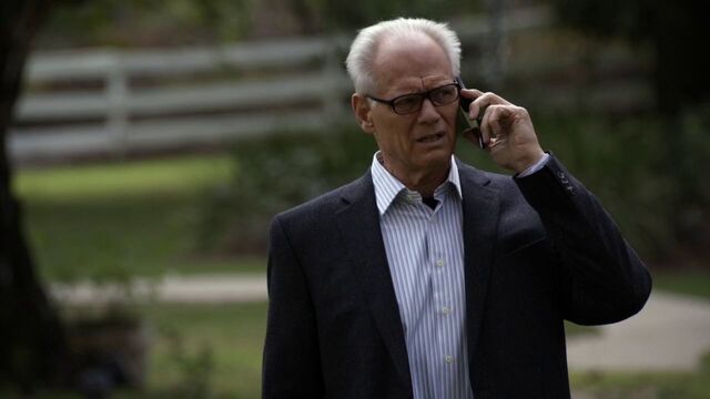 File:Octavian-Bloom-Phonecall.jpg