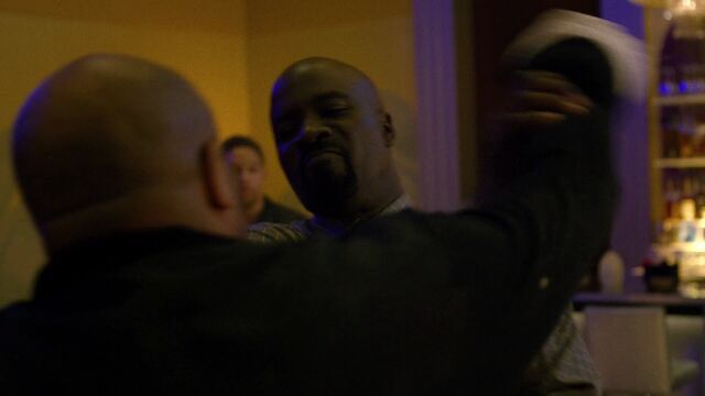 File:Luke fights henchmen.jpg