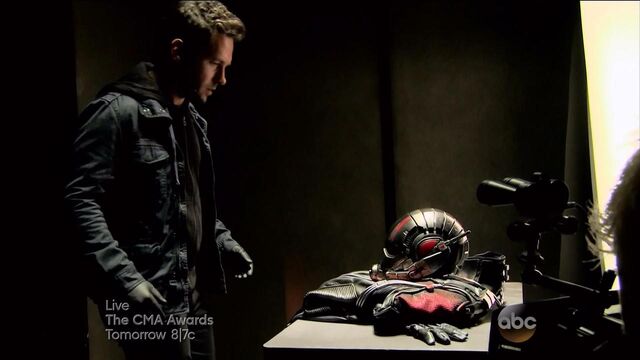 File:Scott Lang BTS.jpg